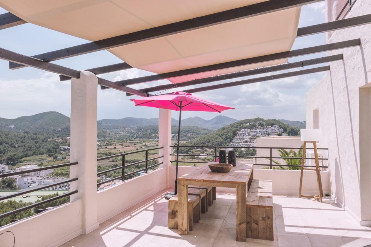 Apartamentos Catharina Maria Cala Llonga  Luaran gambar