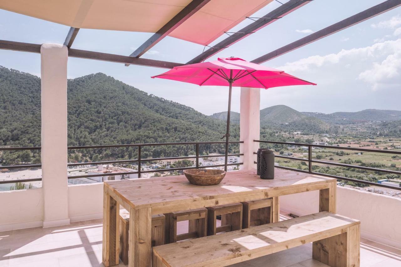 Apartamentos Catharina Maria Cala Llonga  Luaran gambar