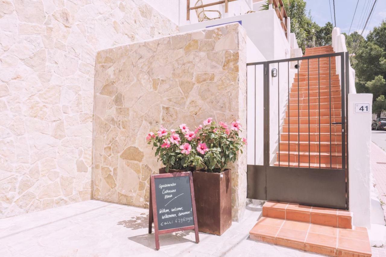 Apartamentos Catharina Maria Cala Llonga  Luaran gambar