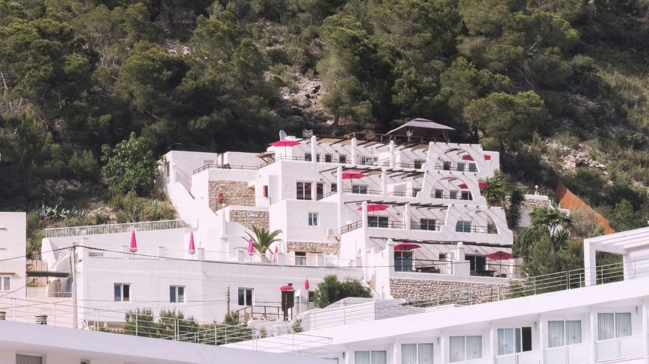 Apartamentos Catharina Maria Cala Llonga  Luaran gambar